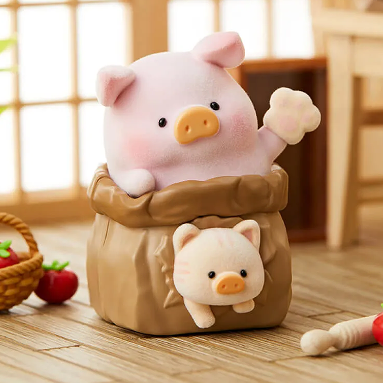 Lulu The Piggy Caturdays