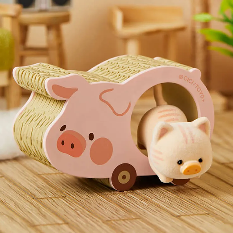 Lulu The Piggy Caturdays