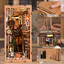 Alley Cat Booknook